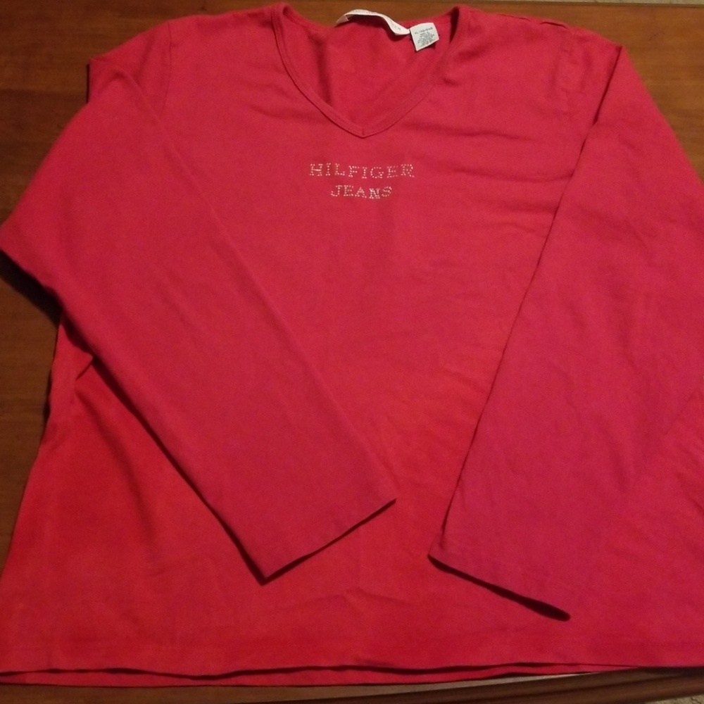 Vintage Tommy Shirt!